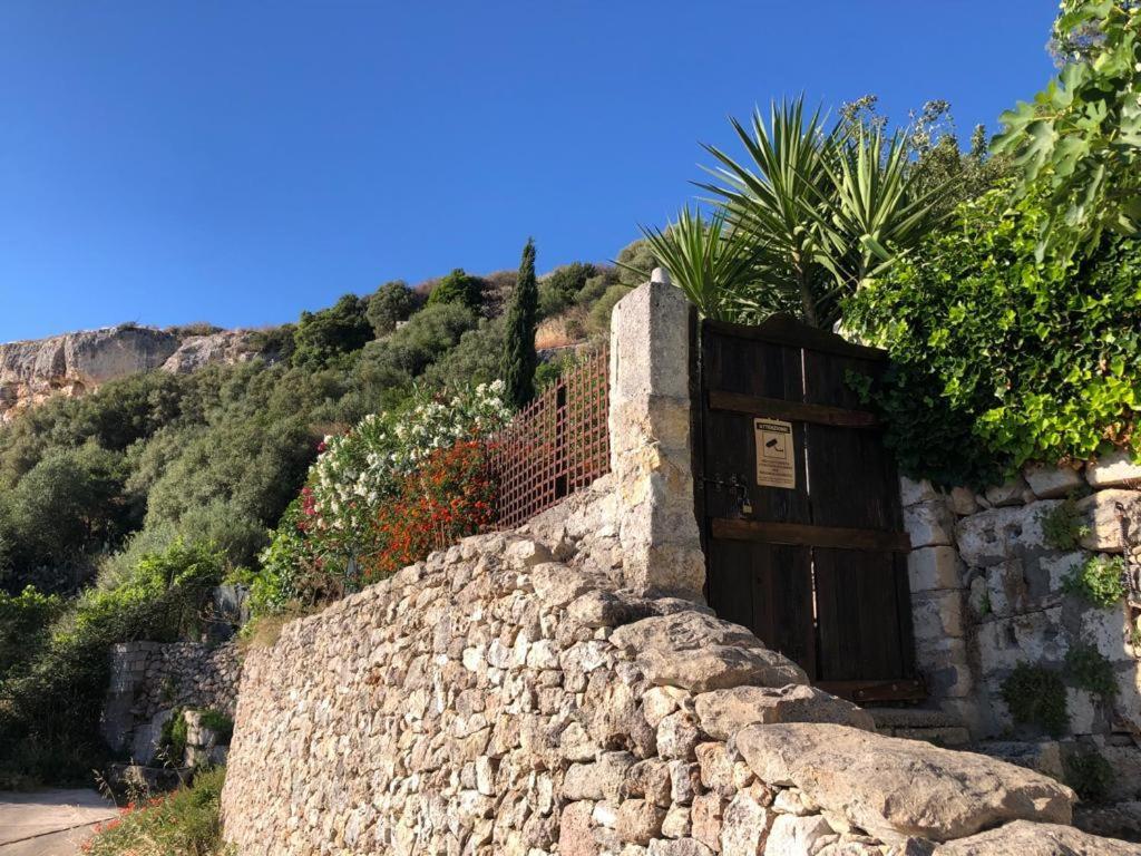 Vistalago Garden Doria Monteleone Rocca Doria Exterior foto